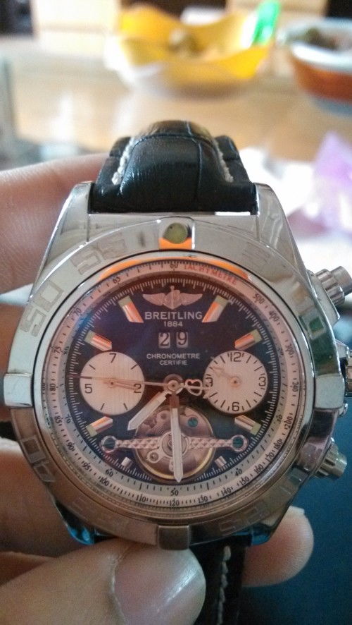 百年靈腕表款式、價(jià)位與售后網(wǎng)絡(luò)全解析